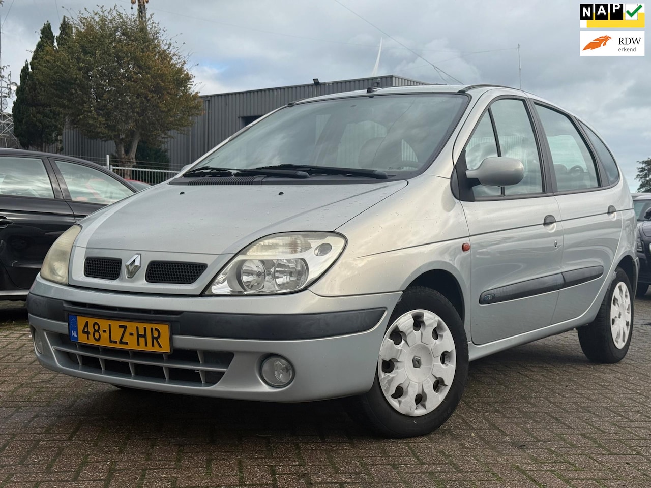 Renault Scénic - 1.6-16V 1.6-16V | Nieuwe apk - AutoWereld.nl