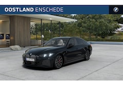 BMW i4 - eDrive35 Gran Coupé M Sport / Schuif-kanteldak / Trekhaak / Parking Assistant Plus / Adapt
