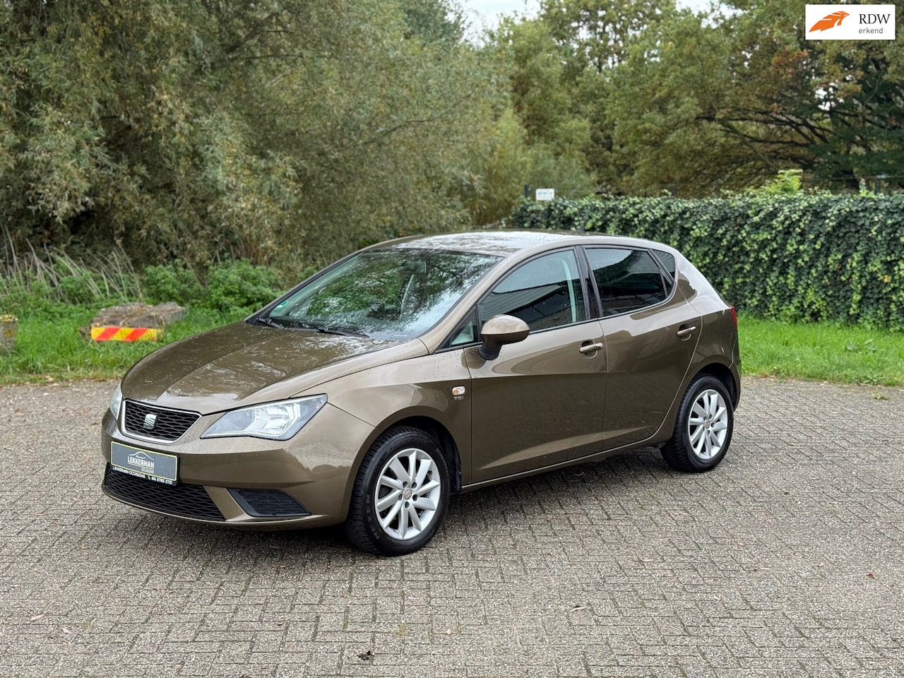 SEAT Ibiza - 1.2 TSI Style AUTOMAAT I PDC I NAVI I GOED ONDH I CLIMA - AutoWereld.nl
