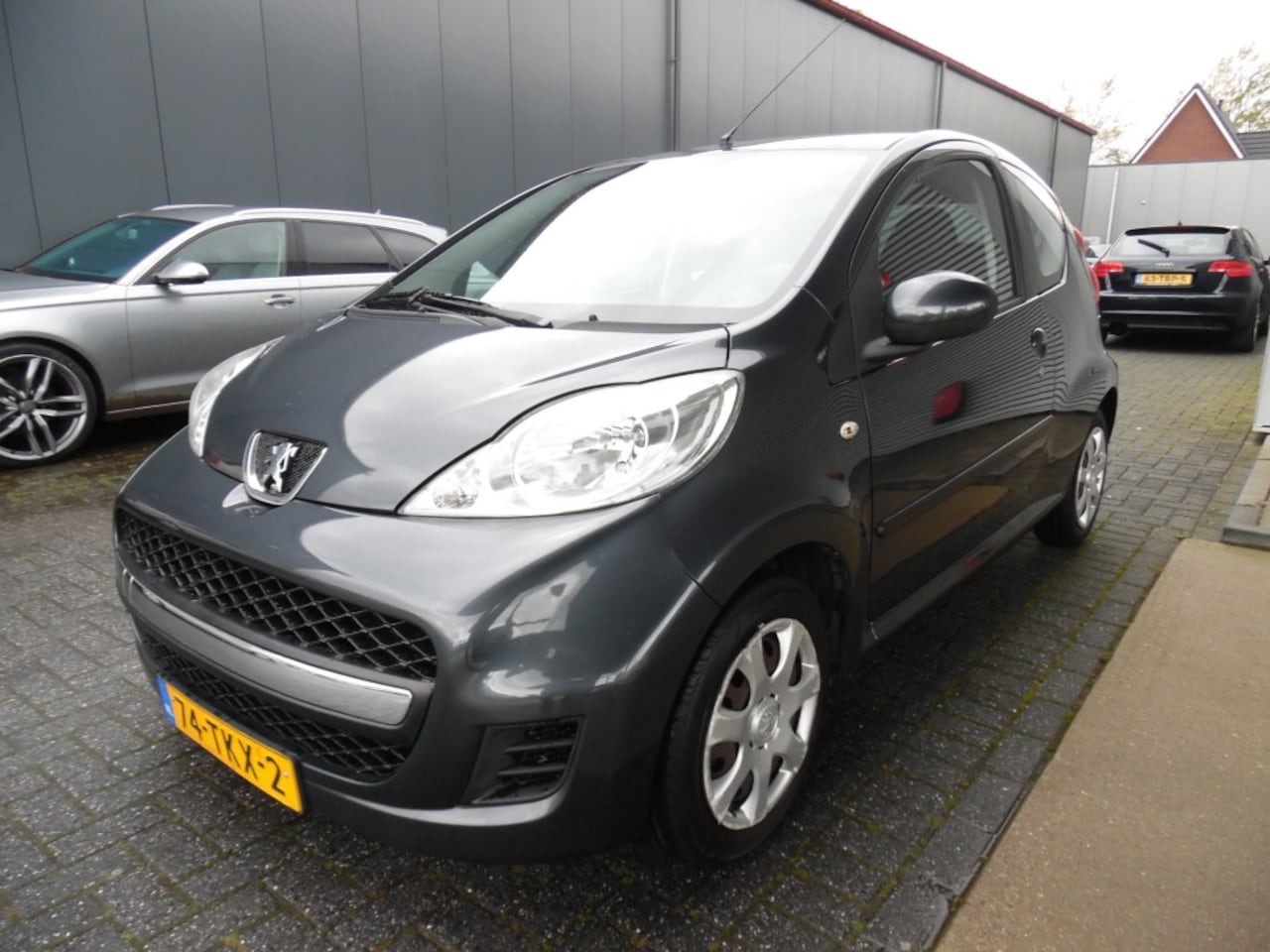 Peugeot 107 - 1.0-12V XS 1.0-12V XS - AutoWereld.nl
