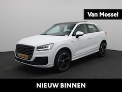 Audi Q2 - 35 TFSI epic | Climate Control | Panoramadak | Parkeersensoren | Lichtmetalen Velgen |