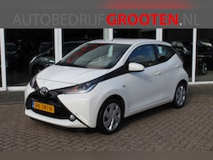 Toyota Aygo - 1.0 VVT-i x-play//Camera//Navi