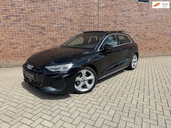 Audi A3 Sportback - 35 TFSI S-Edition-Pano-Keyless-Sonos-Ambi light