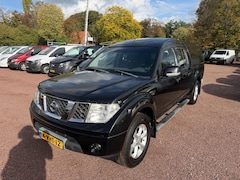 Nissan Navara - 2.5 dCi Dubbel Cabine Automaat APK 08-2026 crewcab