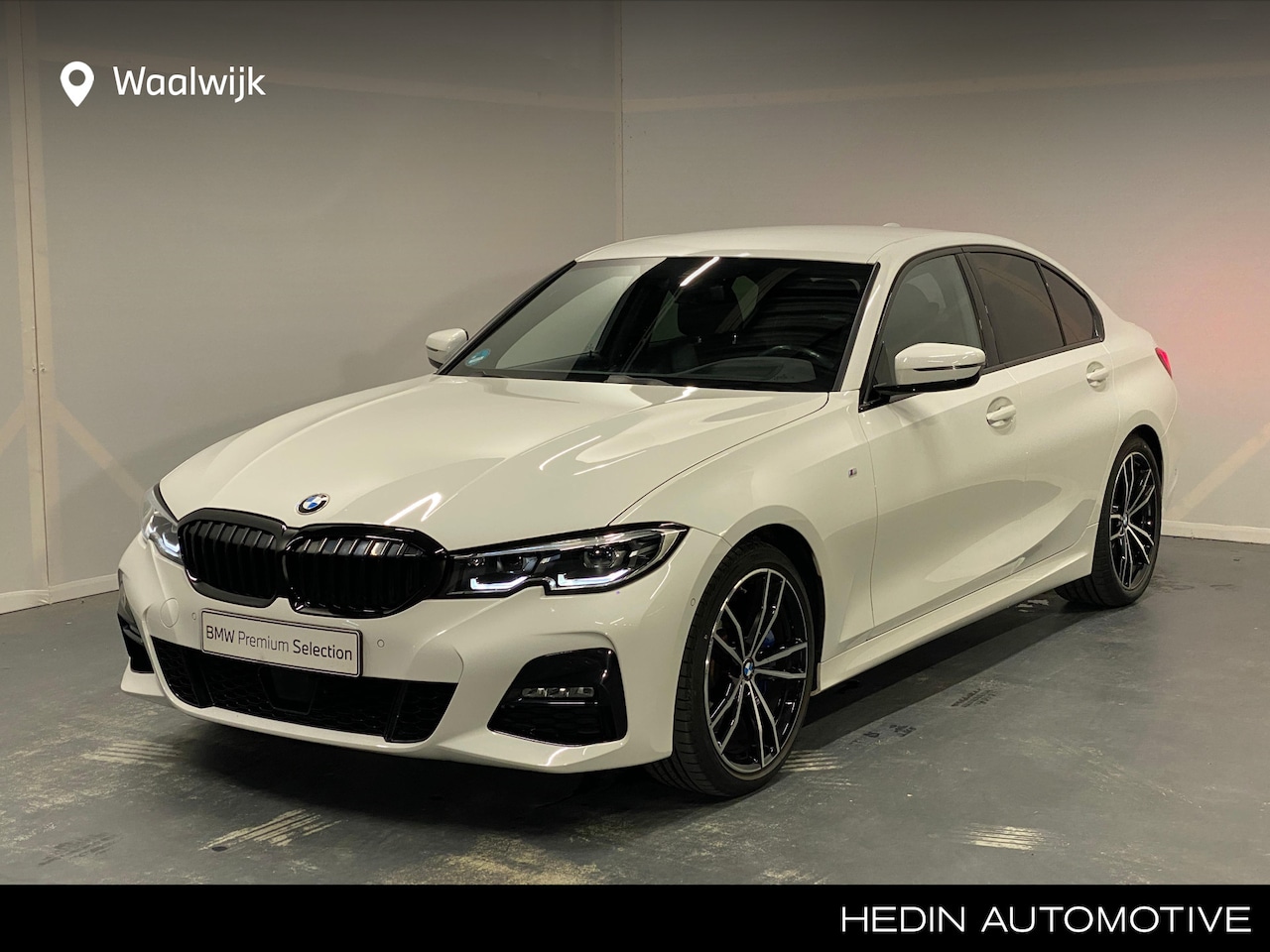 BMW 3-serie - 320i High Executive Edition | Active Cruise Control | Head-Up Display | M Sportremsysteem - AutoWereld.nl