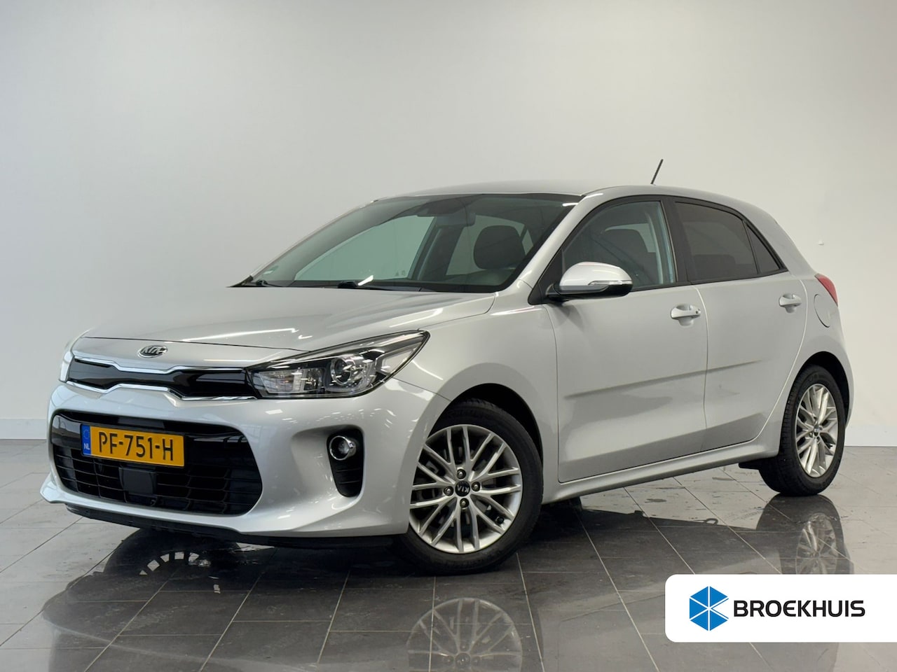 Kia Rio - 1.4 DynamicLine | Achteruitrijcamera | Apple Carplay/Android Auto|telefoonintegratie premi - AutoWereld.nl