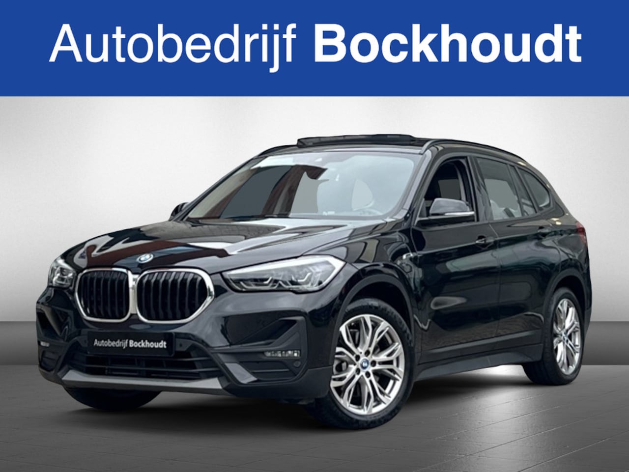 BMW X1 - xDrive25e High Exec. | Pano | Camera | leer - AutoWereld.nl