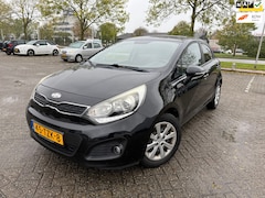 Kia Rio - 1.2 CVVT Plus Pack / 1 JAAR APK / NAP / AIRCO / BOEKJES / PDC / SLEUTELS / ZEER NETTE AUTO