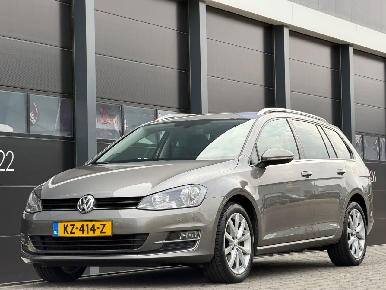 Volkswagen Golf Variant - 1.6 TDI Camera Clima Automaat EURO-6 - AutoWereld.nl