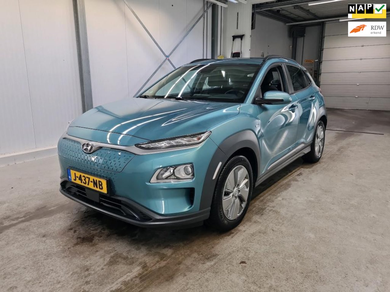 Hyundai Kona Electric - EV Comfort 64 kWh Carplay Dealer onderhouden! - AutoWereld.nl