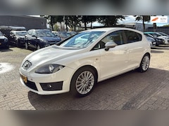 SEAT Leon - 1.4 TSI FR Inruil Koopje Nieuwe APK Rondom krassen