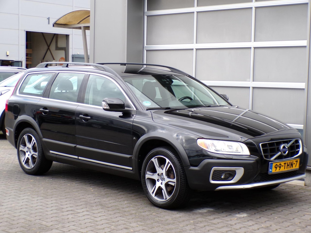 Volvo XC70 - 2.0 D3 FWD Momentum|Xenon|Cruise|Leder|Trekh.|PDC - AutoWereld.nl