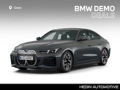 BMW i4 - eDrive40 M Sport Edition 84 kWh | Comfort Access | Trekhaak met elektrisch wegklapbare kog