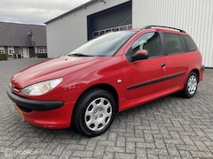 Peugeot 206 SW - 1.4 Air-line 3