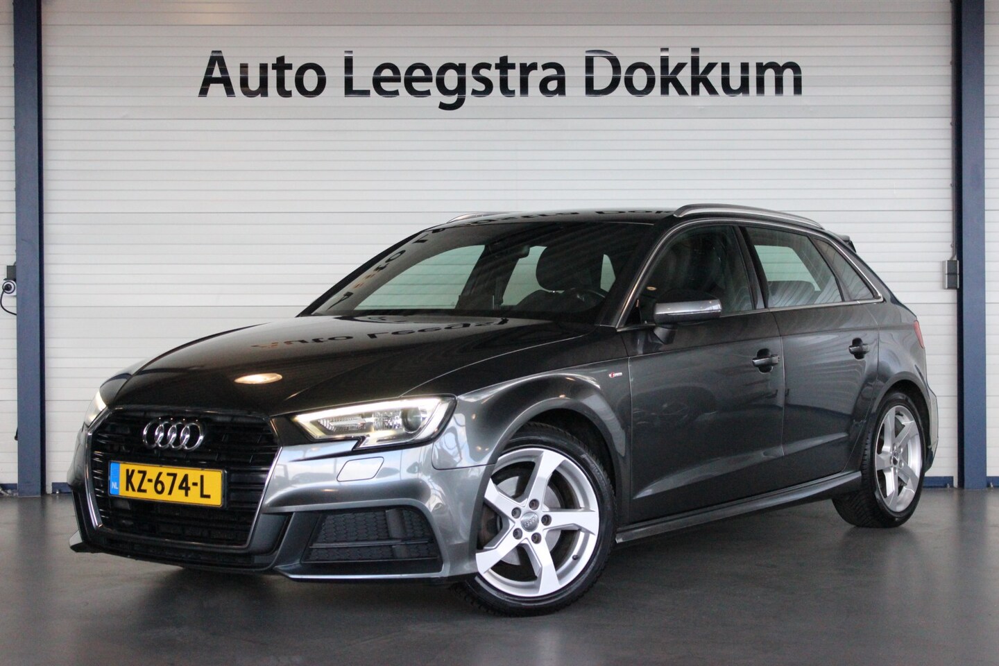 Audi A3 Sportback - 1.0 TFSI Sport S-Line Xenon/LED | Cruise | Clima | Navi | Bluetooth | 17" LMV | PDC - AutoWereld.nl