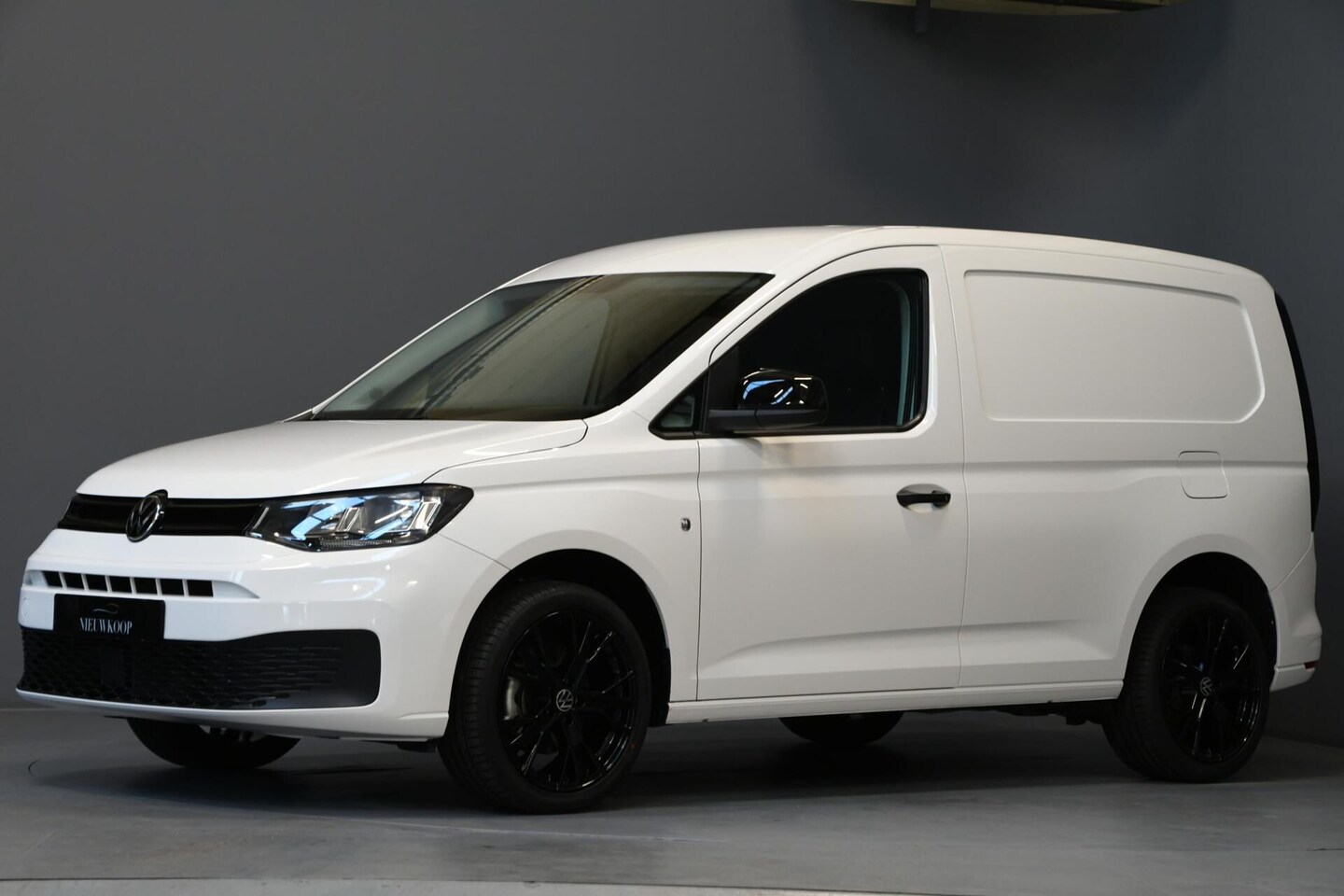 Volkswagen Caddy Cargo - 1.5 TSI AIRCO | PDC | LEDER - AutoWereld.nl
