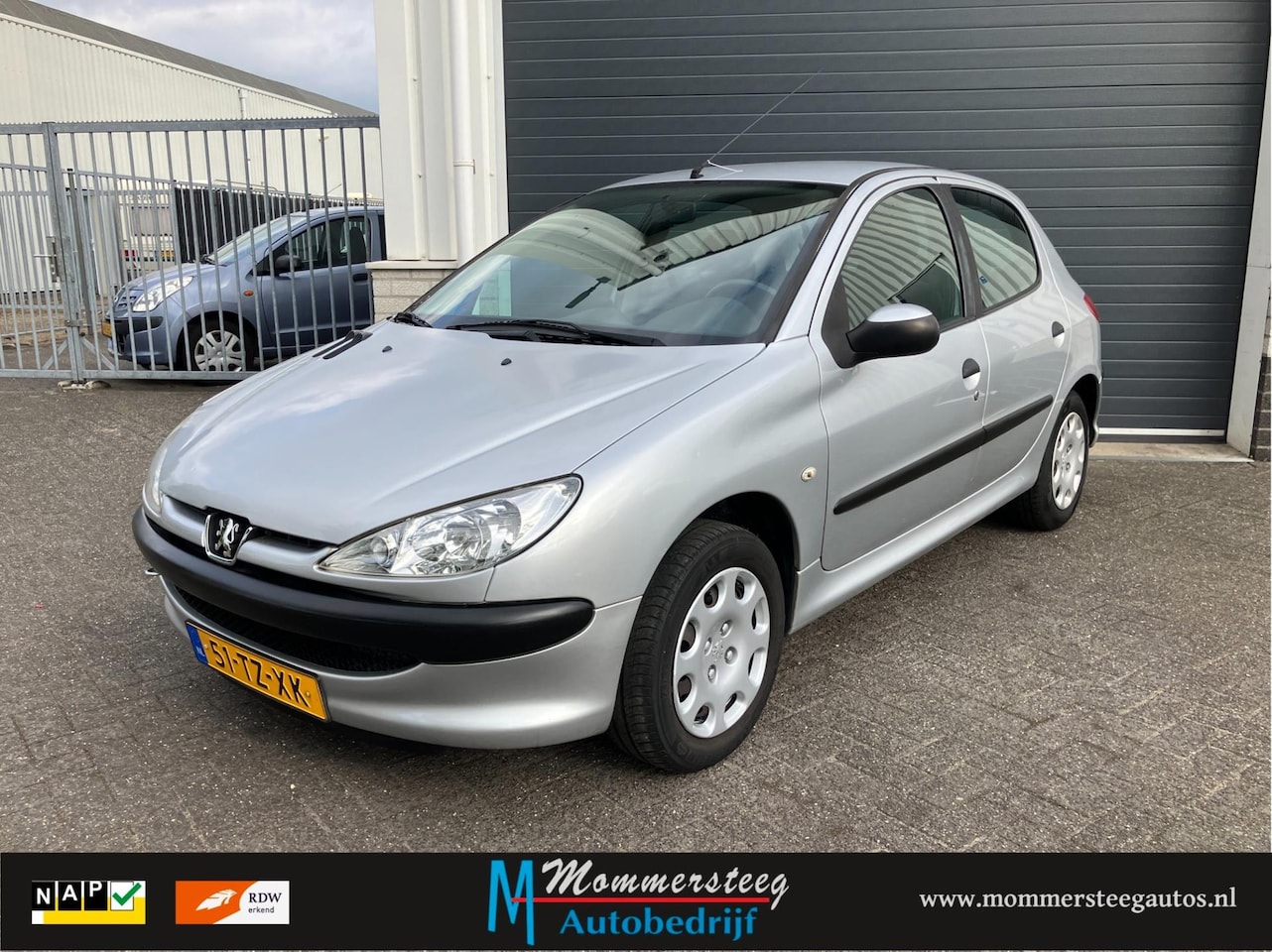 Peugeot 206 - 1.4i 5-Drs Airco 99000 Km N.a.p Apk 09-2026 - AutoWereld.nl