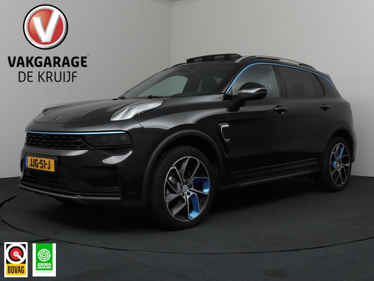 Lynk & Co 01 - 1.5 Plug-in Hybrid | Donkere Hemel! | Pano | 360 Camera! - AutoWereld.nl