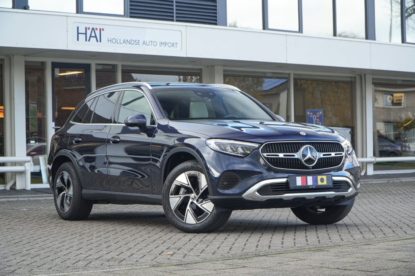 Mercedes-Benz GLC-klasse - 300e 4MATIC Lux Line I Pano I ACC I Trekhaak I - AutoWereld.nl