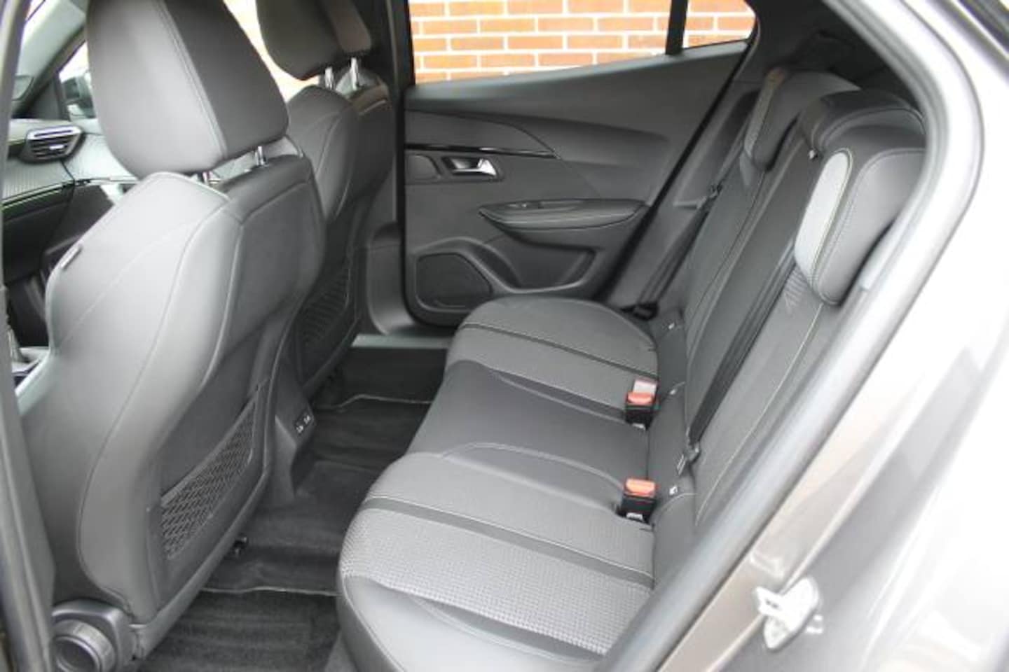 Peugeot 2008 - 1.2 PureTech GT-Line 1.2 Puretech 130pk GT-Line