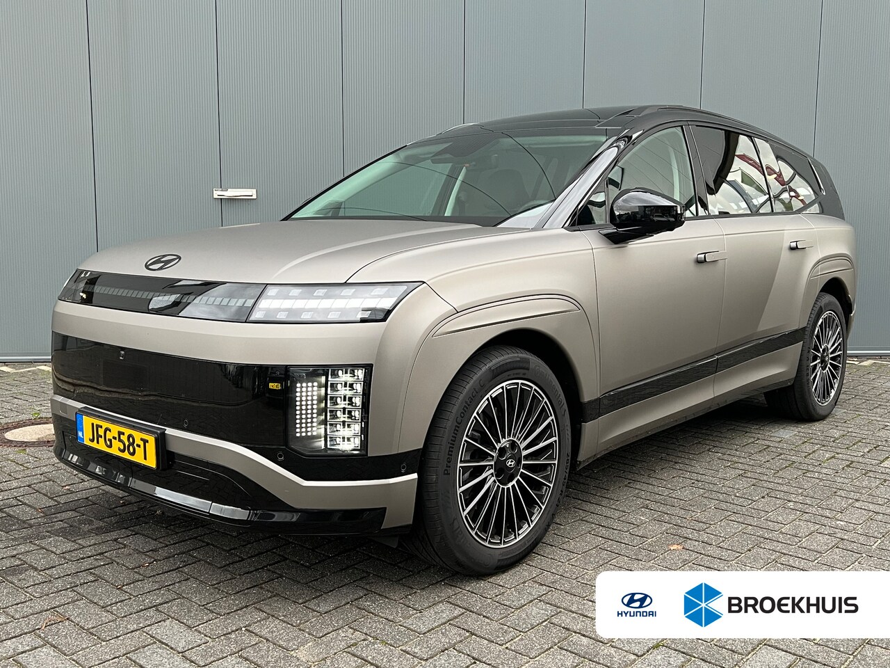Hyundai IONIQ 9 - Lounge AWD+ 7p. 110.3 kWh 429pk | Unieke Two Tone Wrap | Premium Audio | Adaptive cruise c - AutoWereld.nl