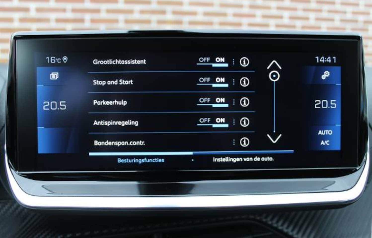 Peugeot 2008 - 1.2 PureTech GT-Line 1.2 Puretech 130pk GT-Line