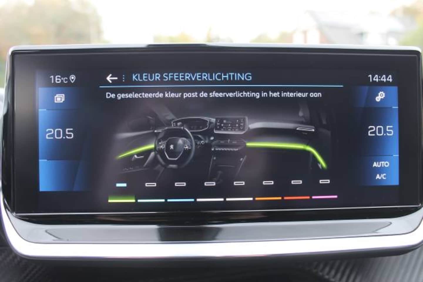 Peugeot 2008 - 1.2 PureTech GT-Line 1.2 Puretech 130pk GT-Line