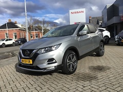 Nissan Qashqai - 1.3 DIG-T 140 N-Connecta+Design Pack