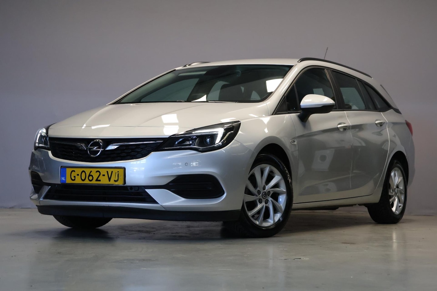 Opel Astra Sports Tourer - 1.4 Edition |Automaat|Carplay|PDC| - AutoWereld.nl