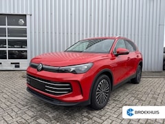 Volkswagen Tiguan - 1.5 eHybrid 272PK Elegance l Lederen Interieur incl Climate Seats en Memory l Panoramadak