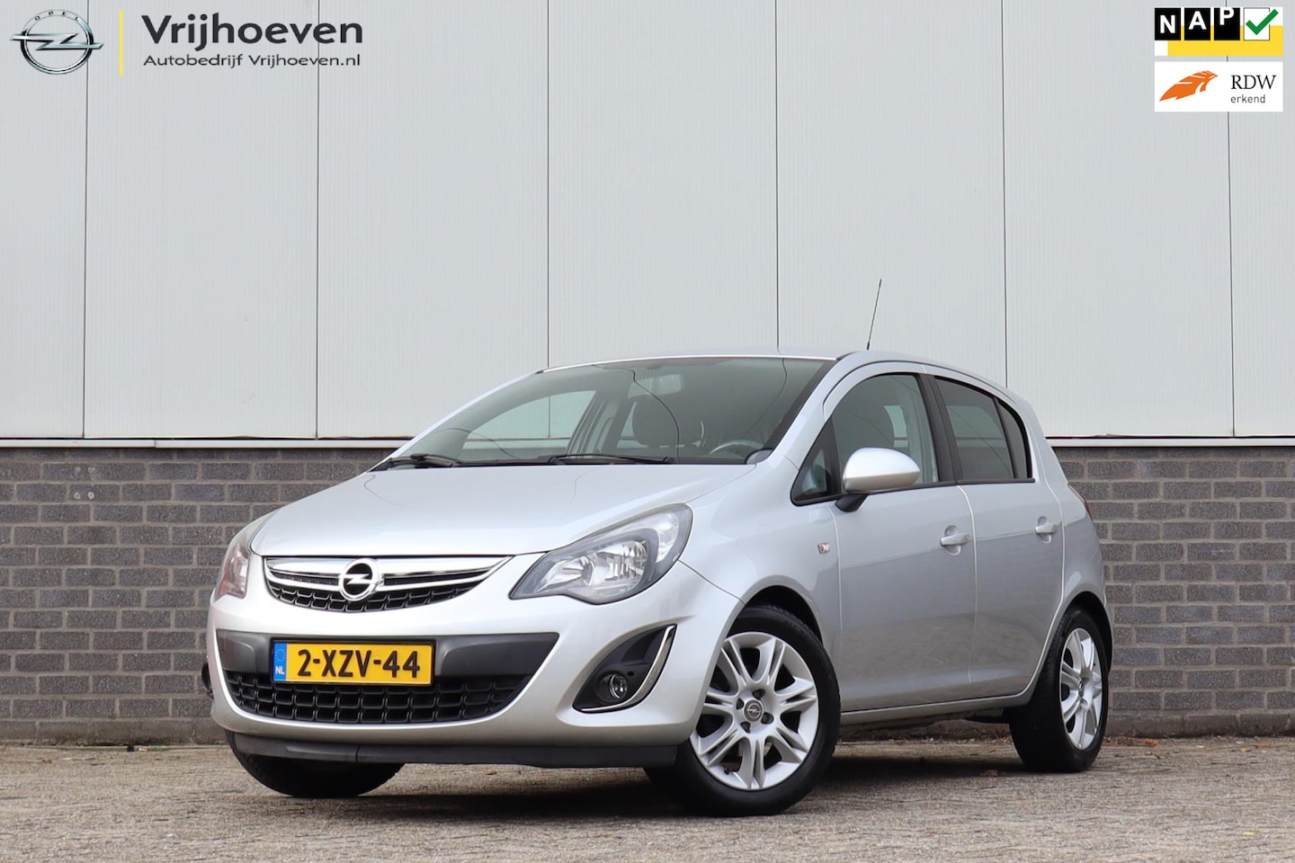 Opel Corsa - 1.4-16V BlitZ Navi - AutoWereld.nl