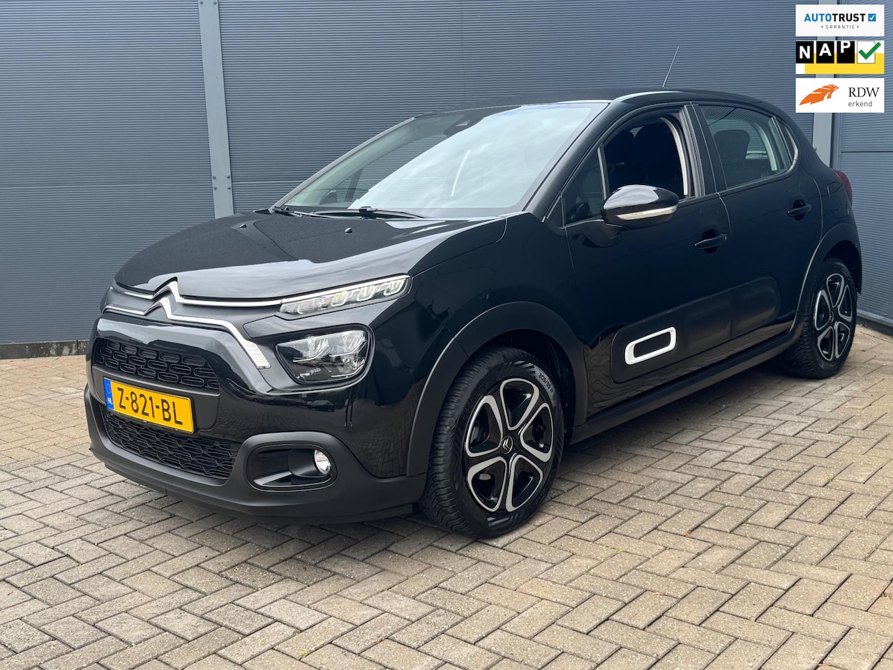 Citroën C3 - 1.2 PureTech / Navi / 6750 km Nap!!! - AutoWereld.nl