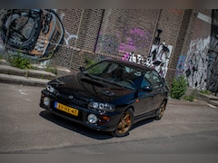 Subaru Impreza - 2.0 GT@ AWD Turbo e STARS 25 is een speciale, gelimiteerde uitvoering van de Impreza GT Turbo (type GC8), ui