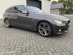 BMW 3-serie Touring - 320d EfficientDynamics Edition