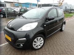 Peugeot 107 - 1.0 Active 1e eigenaar nap airco