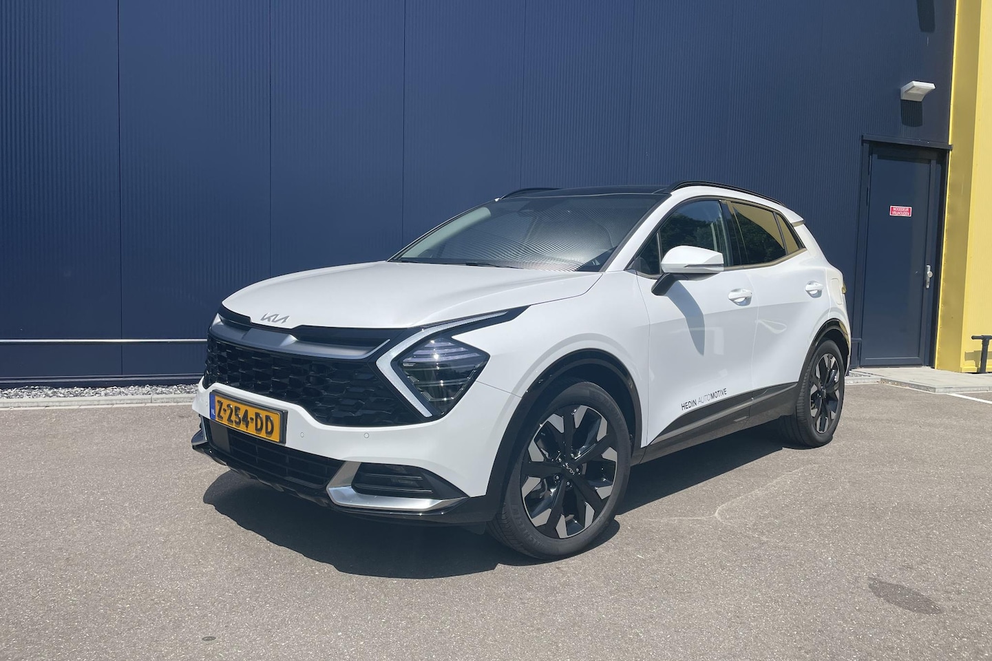 Kia Sportage - 1.6 T-GDi Plug-in Hybrid AWD DynamicPlusLine / Demo direct beschikbaar / AWD - AutoWereld.nl