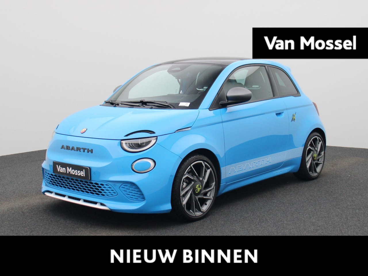 Fiat 500 Abarth - Scorpionissima 42 kWh | Sportstoelen | NAVI | Parkeersensoren Voor + Achter | Camera | - AutoWereld.nl