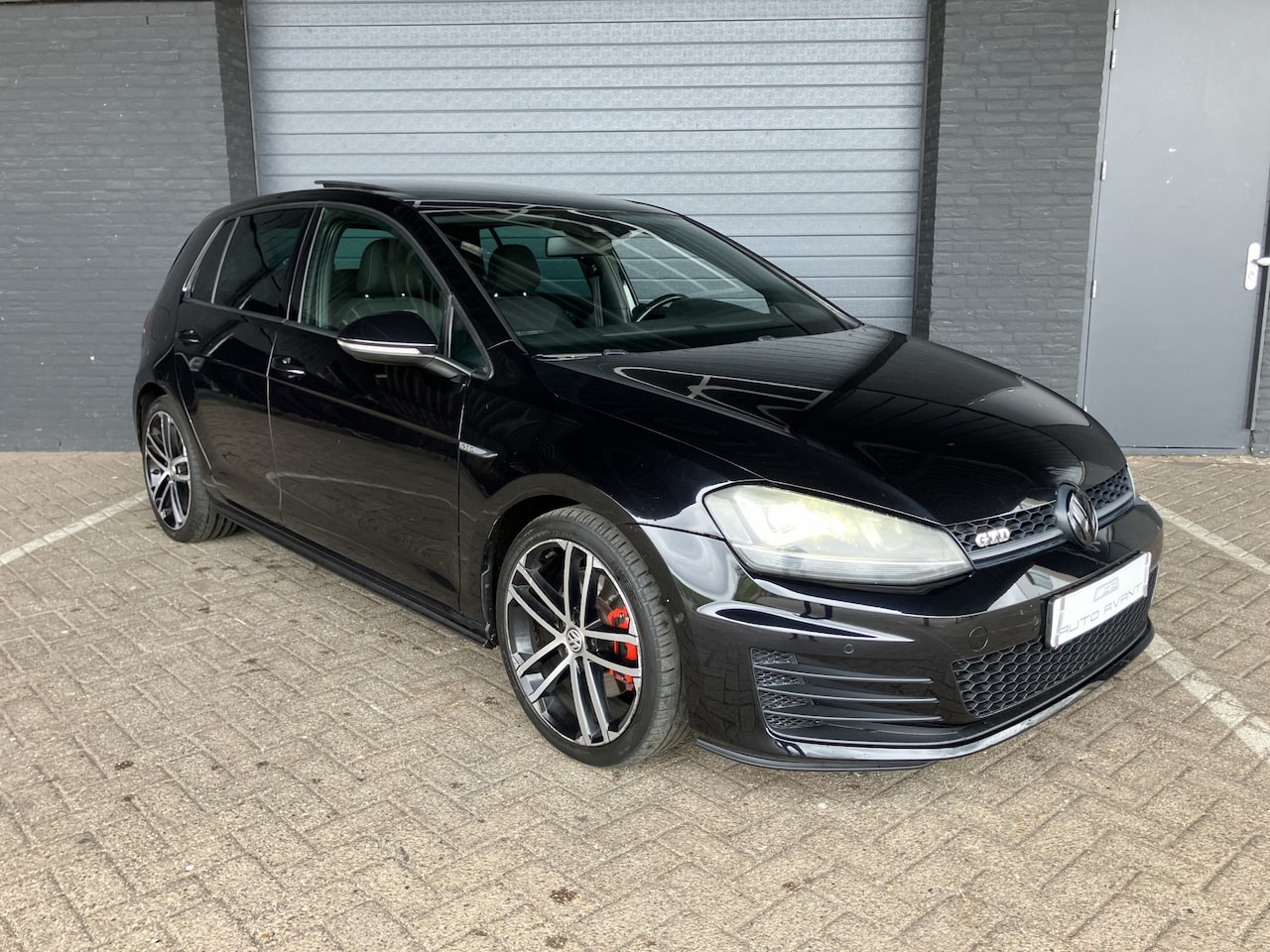Volkswagen Golf - 2.0 TDI GTD PANO-XENON-LED - AutoWereld.nl