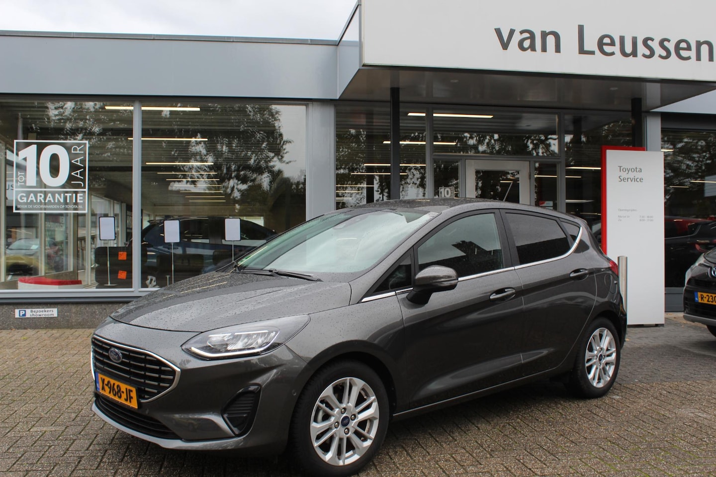 Ford Fiesta - 1.0 ECOBOOST HYBRID TITANIUM LED KOPLAMPEN STOEL-STUUR & VOOR RUIT VERW. APPLE/ANDROID PAR - AutoWereld.nl
