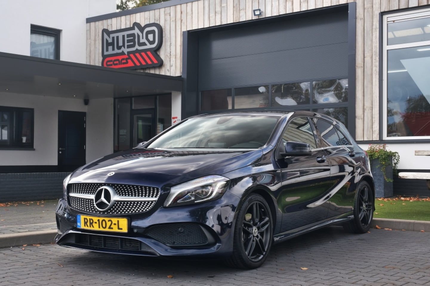 Mercedes-Benz A-klasse - 180 AMG-Line Camera, Navi, Origineel NL! - AutoWereld.nl