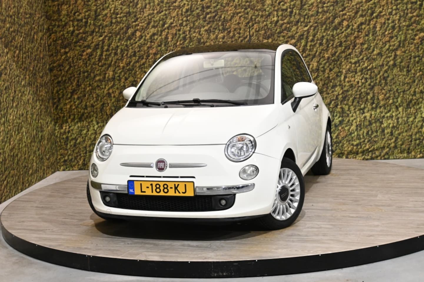 Fiat 500 - 1.2 Lounge | PDC | Panorama | Airco - AutoWereld.nl