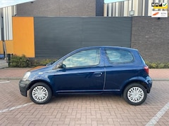 Toyota Yaris - 1.0 VVT-i Idols