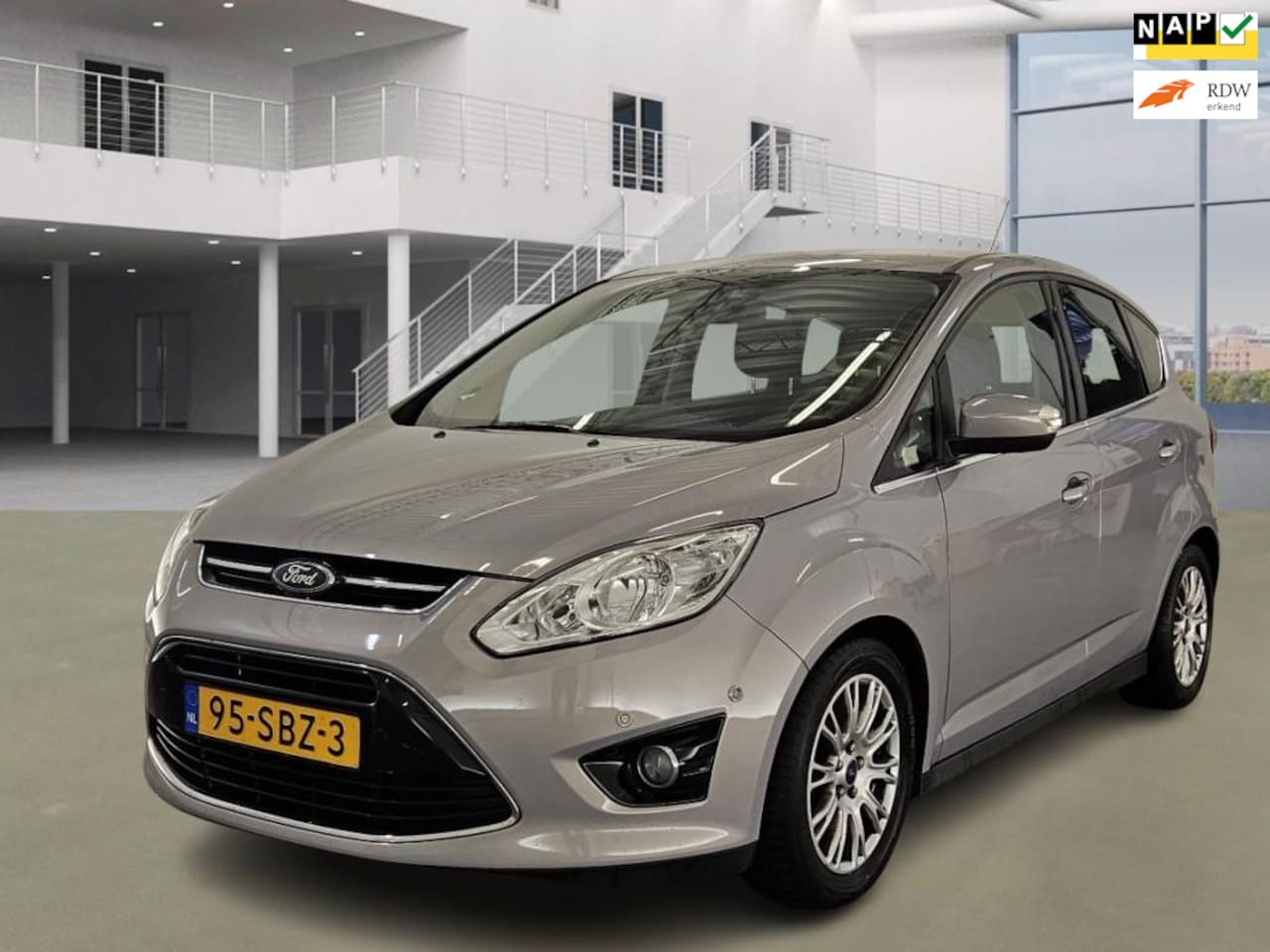 Ford C-Max - 1.6 EcoBoost Titanium|AIRCO|PSENSOR|CRUISE|ORIGINEEL NL|BOEKJES|2XSLEUTELS - AutoWereld.nl