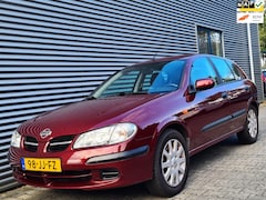 Nissan Almera - 1.8 Comfort 5drs 04-2002 Bord. Rood Metallic 122dkm NAP APK NIEUW *AIRCO