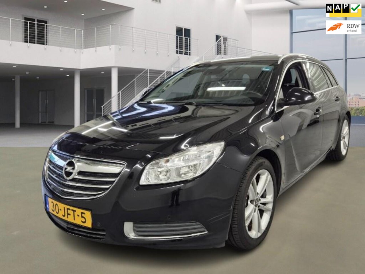 Opel Insignia Sports Tourer - 1.8 Business|NAVI|PSENSOR|TREKHAAK|6BAK|ORIGINEEL NL - AutoWereld.nl