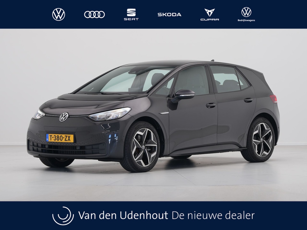 Volkswagen ID.3 - Pure 150 pk Navigatie Camera Stoelverwarming Acc 333 - AutoWereld.nl