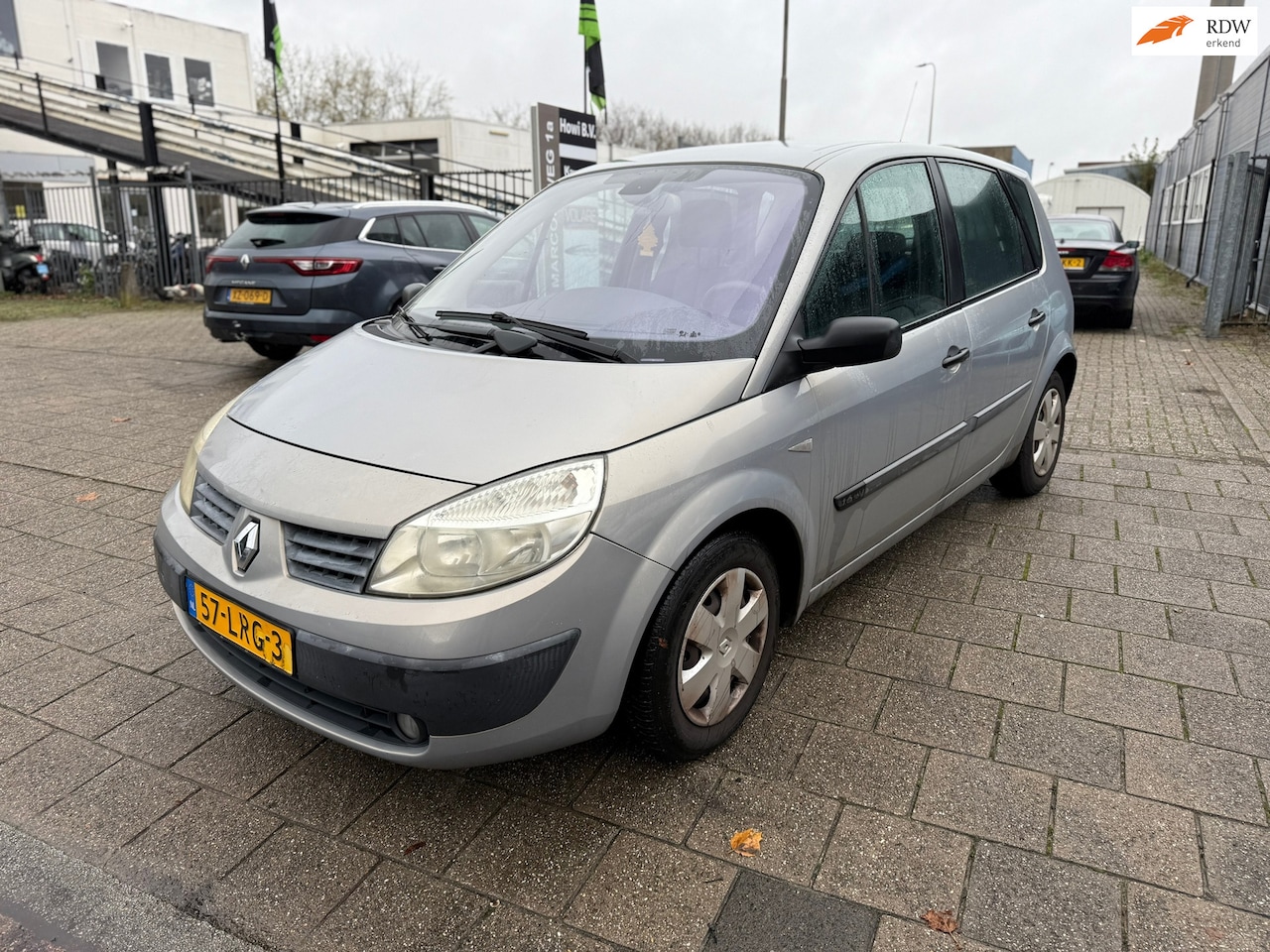 Renault Scénic - 1.6-16V Expression Basis 1.6-16V Expression Basis - AutoWereld.nl