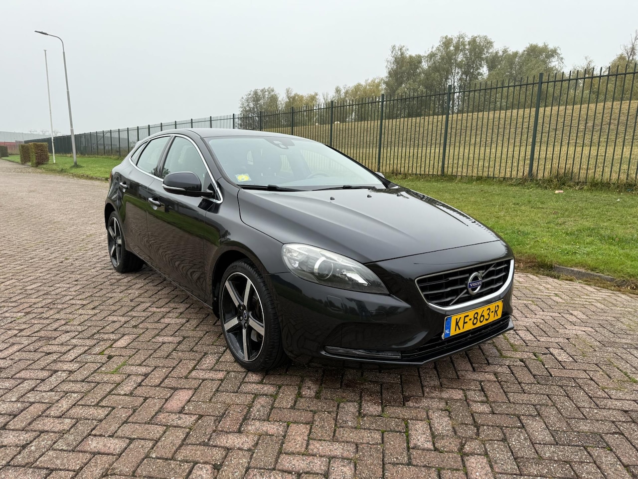 Volvo V40 - 2.0 D3 Summum 2.0 D3 Summum - AutoWereld.nl