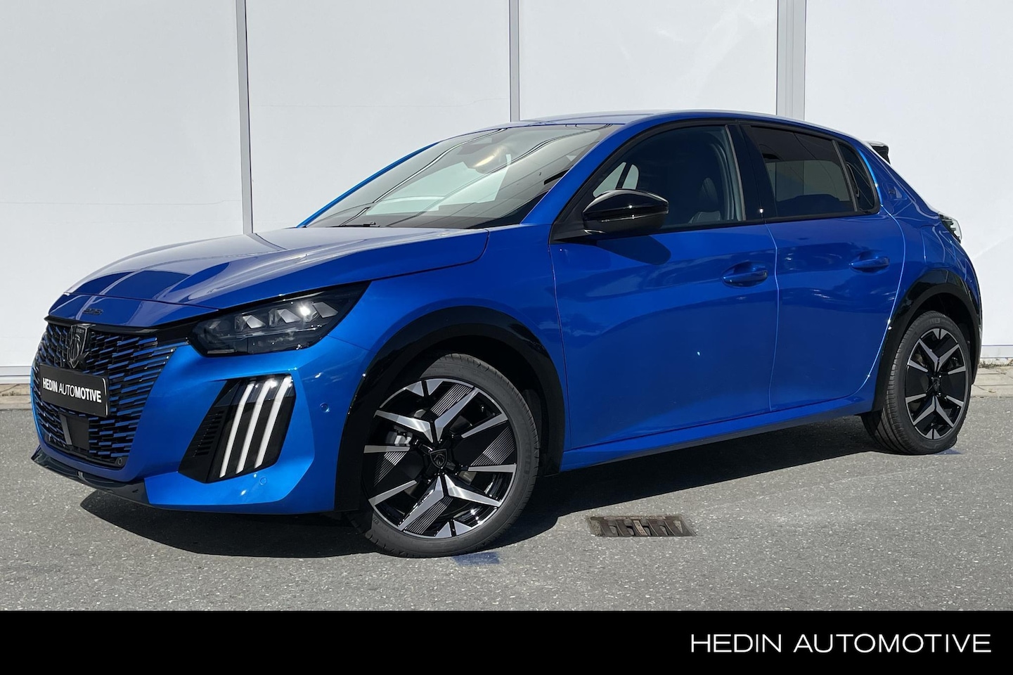 Peugeot 208 - 1.2 Hybrid 145 e-DCS6 GT | Navigatie | Camera V+A | Full LED | Ad. cruise | Climate contro - AutoWereld.nl