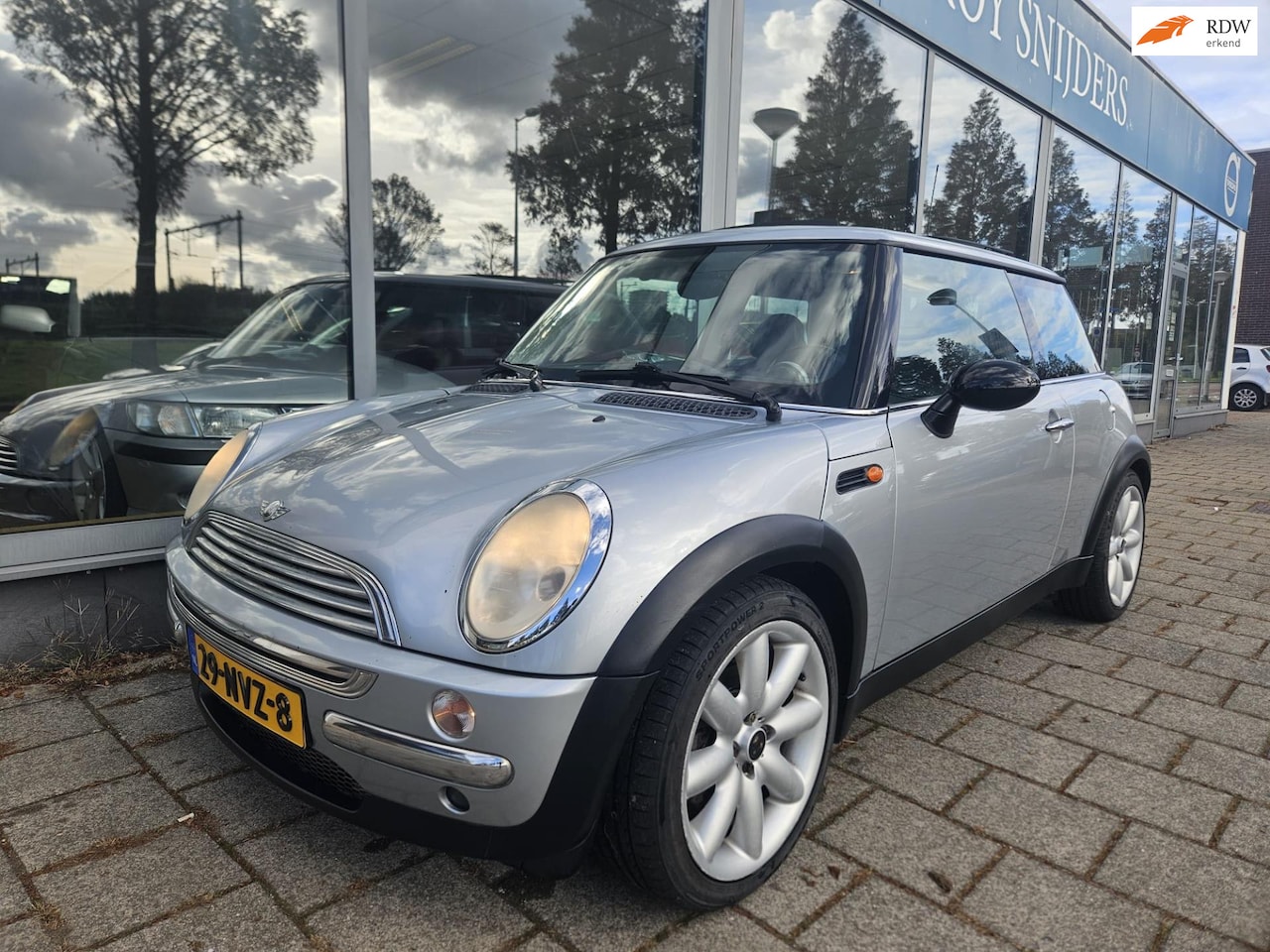 MINI Cooper - Mini 1.6 Pepper - Panorama dak - AutoWereld.nl